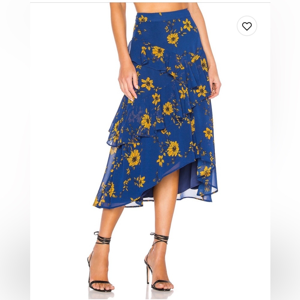 NWT House of Harlow skirt. Size small. New with tags.